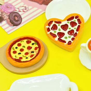 5 Adet Dollhouse Mini Simülasyon Pizza Modeli Mutfak Gıda Aksesuarları Bebek Evi Dekor Çocuklar Oyuncak Oyna Pretend