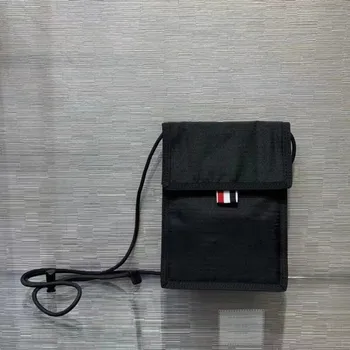 Yeni Cep Telefonu Çantası Lüks Marka Nedensel Tasarım Siyah Naylon Crossbody Çanta Yaz Plaj Dışında Küçük Cep bozuk para cüzdanı